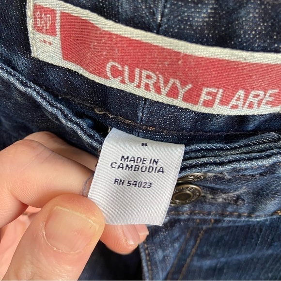 Vintage Gap Flare Jeans Curvy Size 8 - Picture 7 of 9